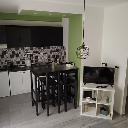Apartman Petres Sombor Luaran gambar