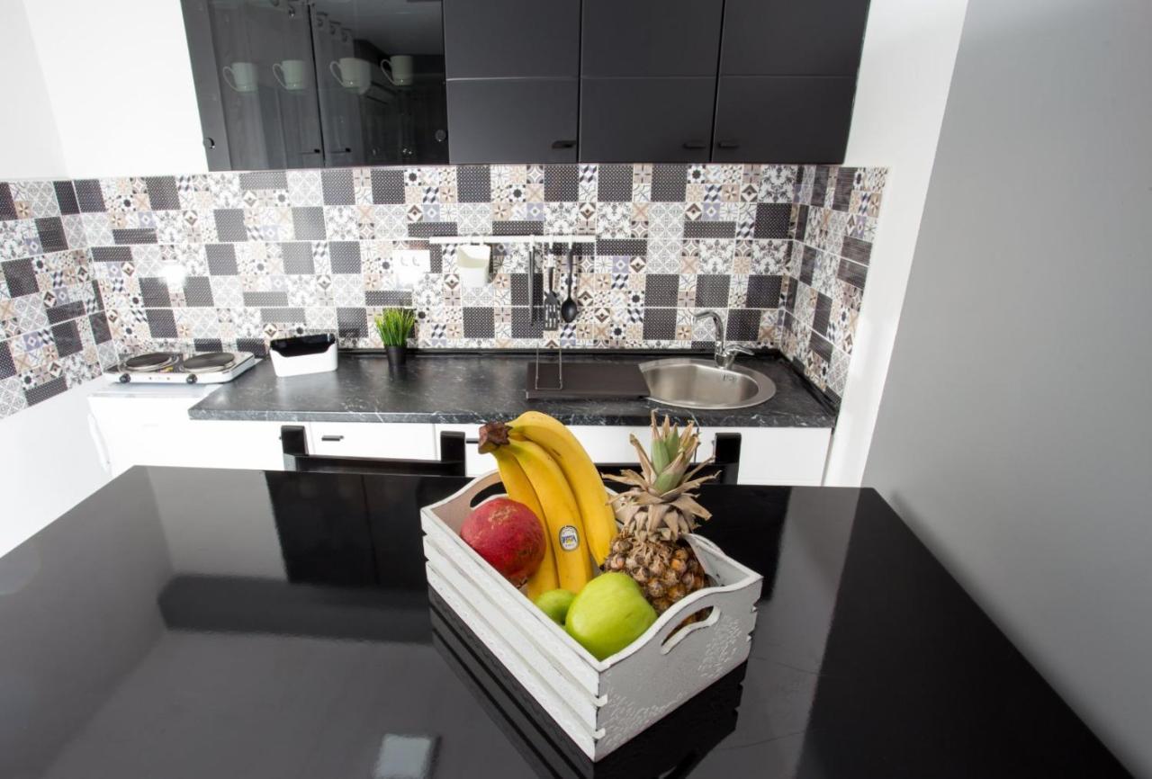 Apartman Petres Sombor Luaran gambar