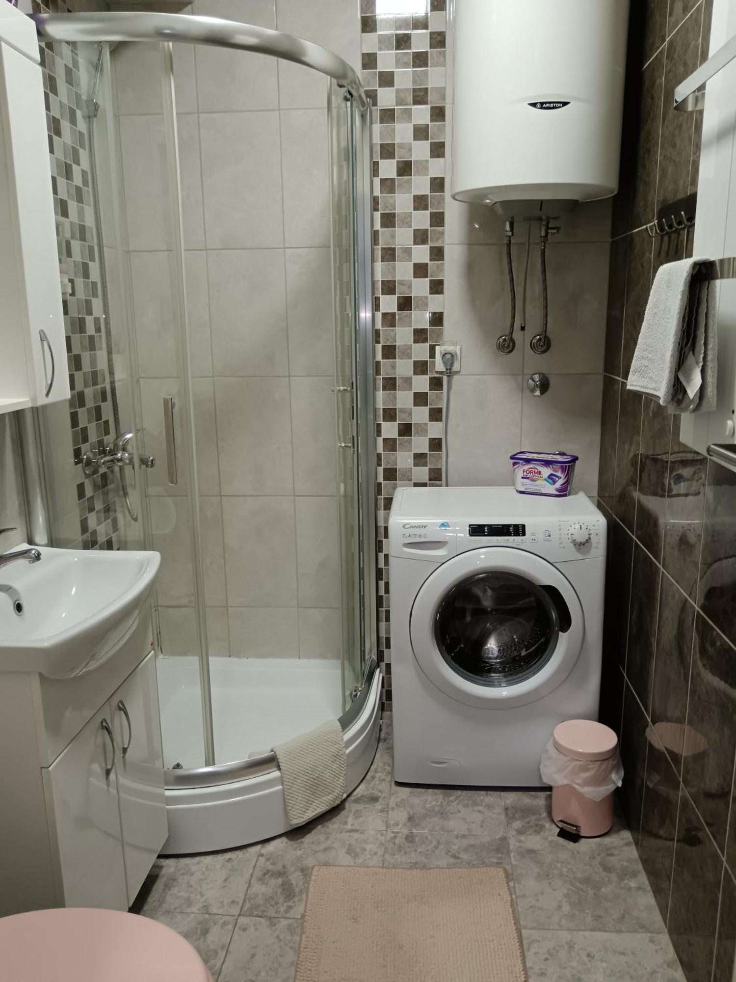 Apartman Petres Sombor Luaran gambar